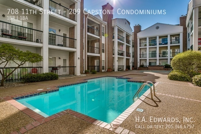 Photo - 708 11th St Unidad 209 Capstone Condominiums