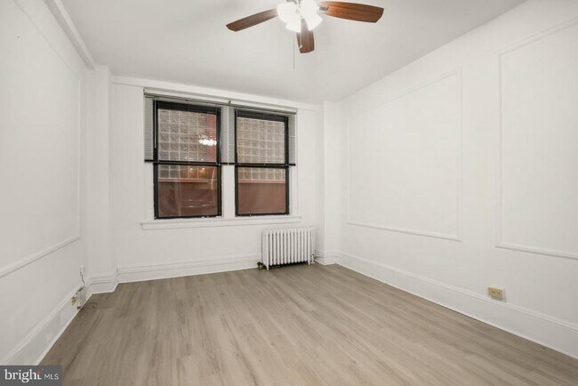 Photo - 1324 Locust St Unit 620