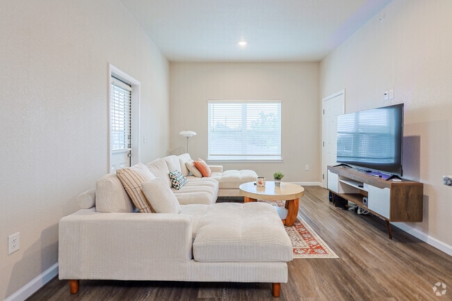 2BR, 2BA - 783SF - 2BR, 2BA - 783SF - Living Area