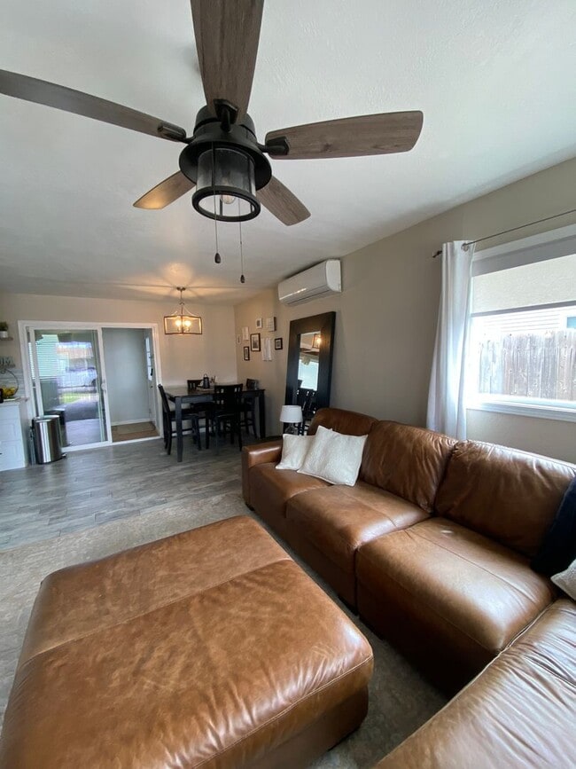 Photo - Gorgeous, Spacious 3 bed / 1 bath located near Encanto, San Diego!