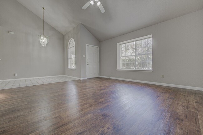 Photo - 2509 Riddle Rd Unit A