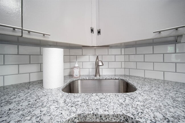 Photo - 1911 Forest Hill Blvd