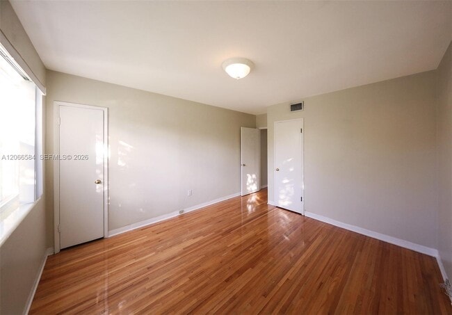 Photo - 47 Sidonia Ave Unit 47
