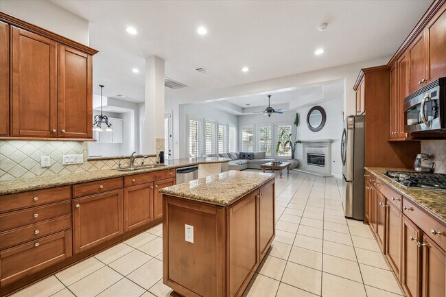 Photo - 3047 Bonnebridge Way Blvd