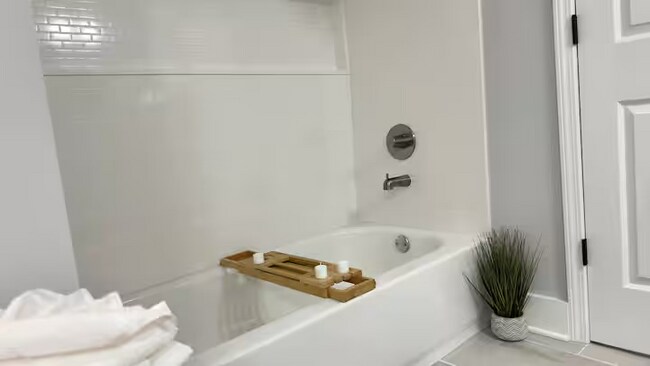 Photo - 2393 Highpoint Rd