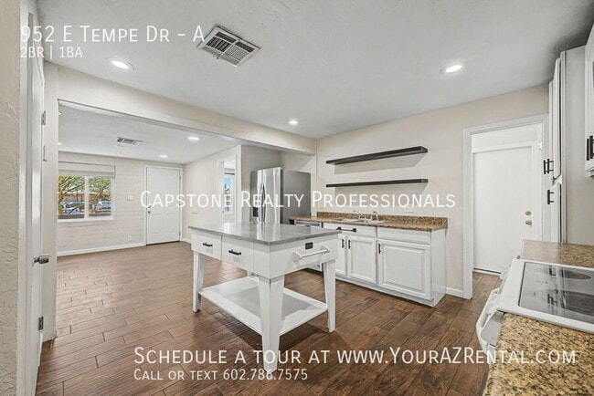 Building Photo - 952 E Tempe Ct Unit A