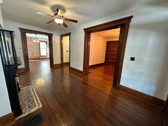 Photo - Short North / Victorian Village Single Family House!