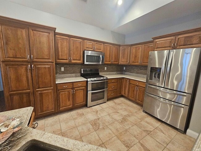 Photo - 5255 E State Rd 46 Bypass