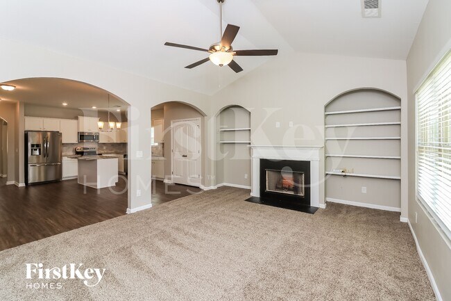 Photo - 23 Holsteiner Ln