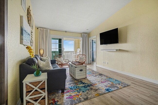Photo - 7000 Seawall Blvd Unit 1038
