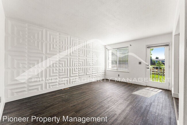 Photo - 3 br, 3.5 bath House - 10974 E. 96th Pl