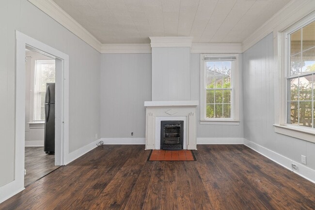 Photo - 434 N Chestnut St Unit 1