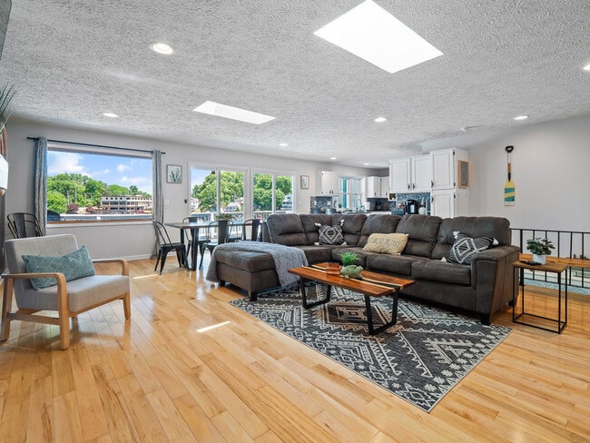 Photo - 3585 Mong Ave Unit ID1061053P