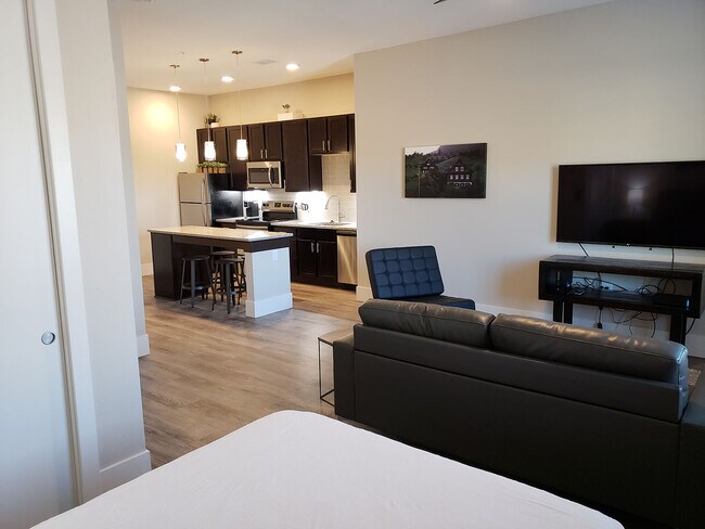 Photo - 615 24th St Unit Fossil Point