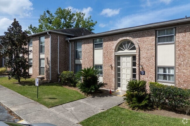The Ridge on 34th Avenue Apartments