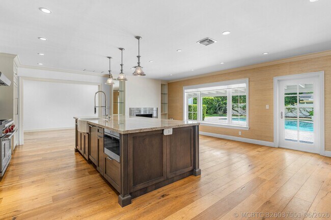 Photo - 1103 NW 6th Ave