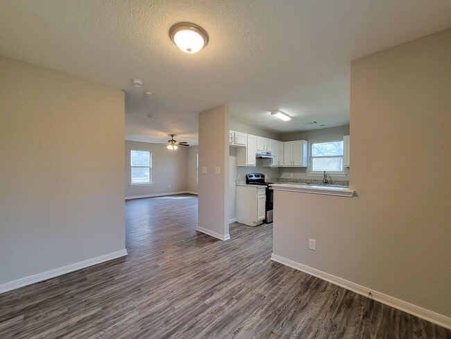Photo - BEAUTIFUL 3 BEDROOM HOME IN CONROE WITH AL...