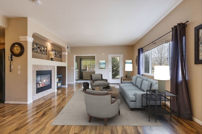 Photo - 2125 Calais Dr