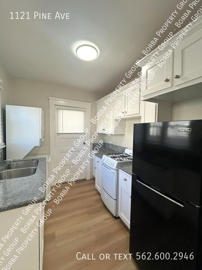 Photo - 1121 Pine Ave Apartment