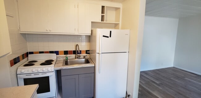 Photo - 9832-9813 13th Ave SW Unit A