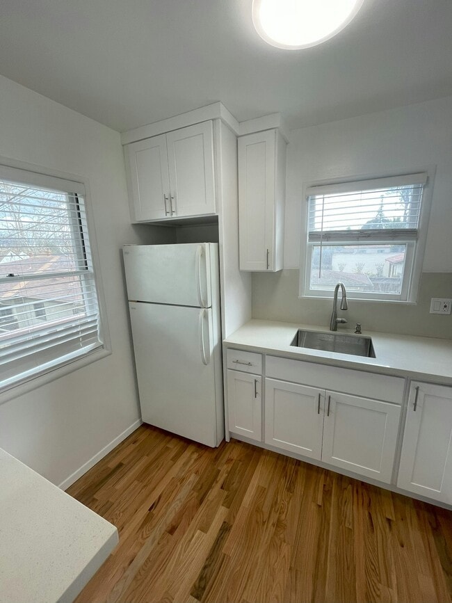 Photo - 767 N 2nd St