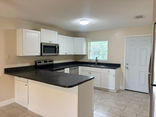 Photo - 2312 Fern Palm Dr