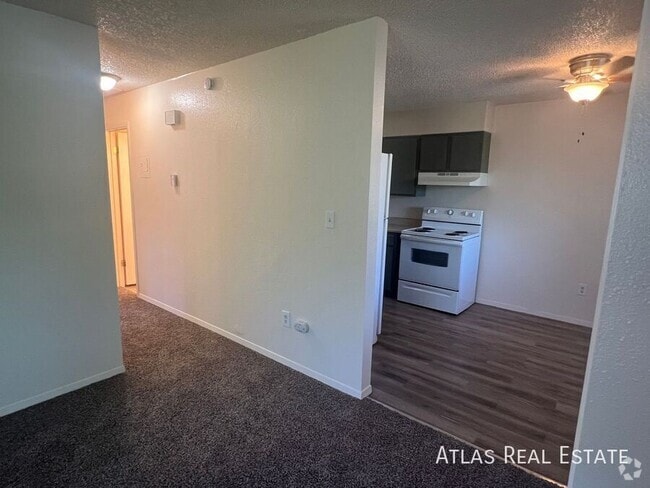 Building Photo - 405 St Vrain Pl Unit 302 Rental