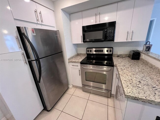 Photo - 3505 S Ocean Dr Unit 318