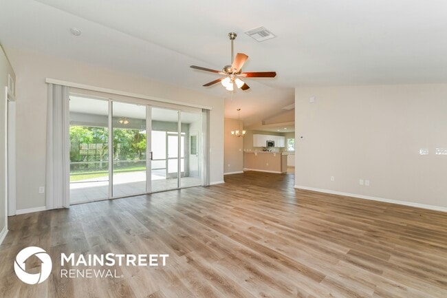 Photo - 2929 SW 7th Pl