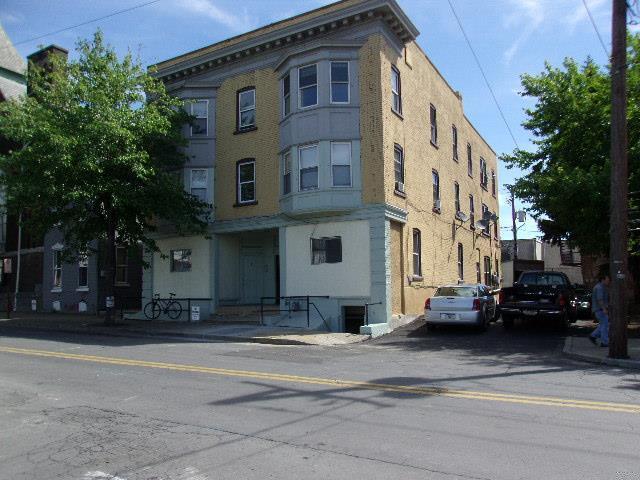 Photo - 13 N 2nd St Apartamento