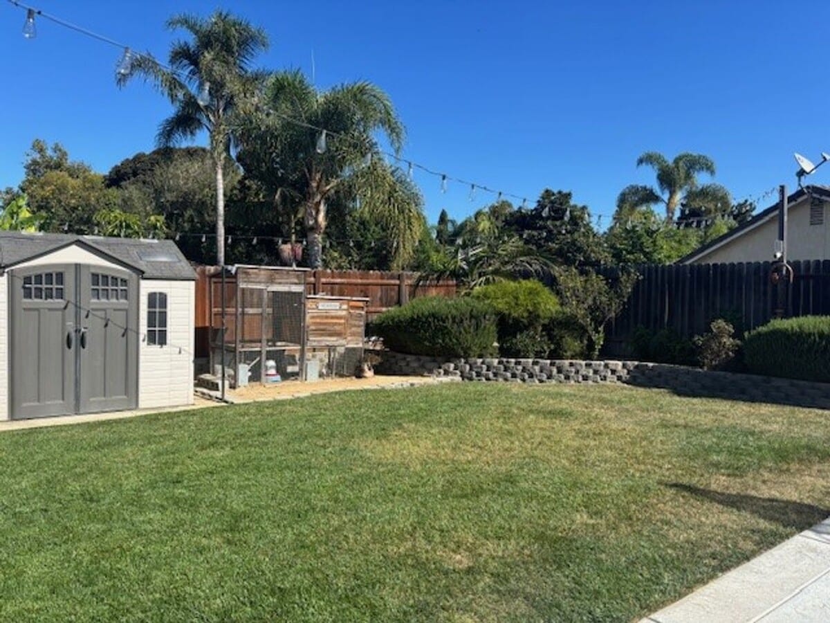 Photo - Three bedroom, two bath home in Mission Oa...