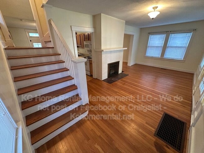 Photo - 5119 Grand Ave