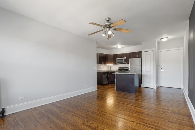Photo - 1609 W Juneway Terrace Unit 2C