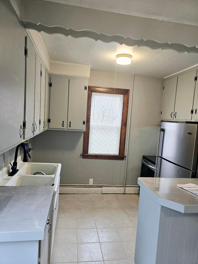 Photo - 363 Berkeley Ave Unit 1