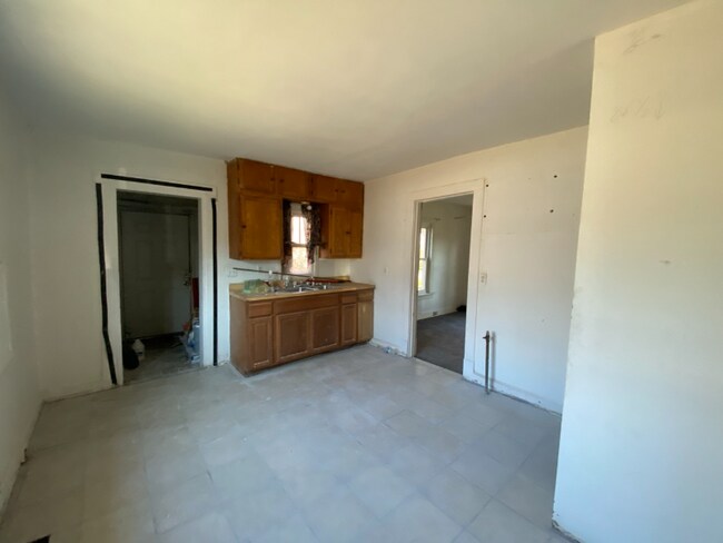 Photo - 873 Mildred Ave Casa