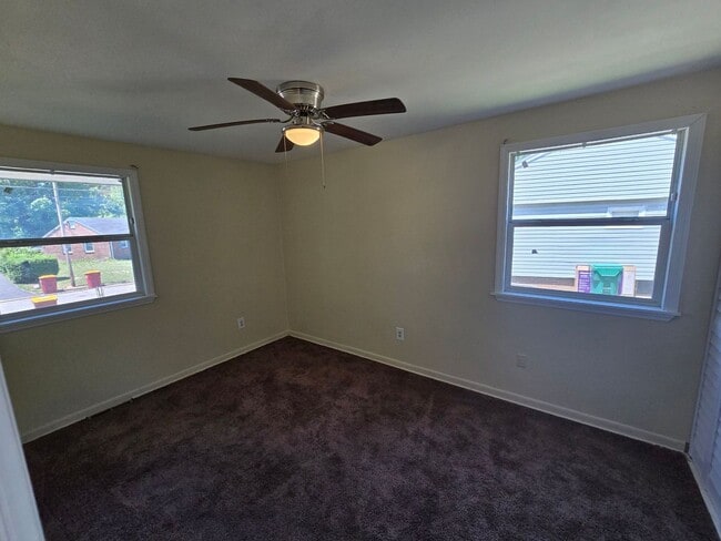 Photo - 3 bedroom home in Petersburg