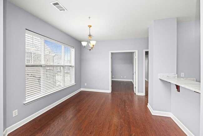 Photo - 2310 Elliott Ave Unit 607