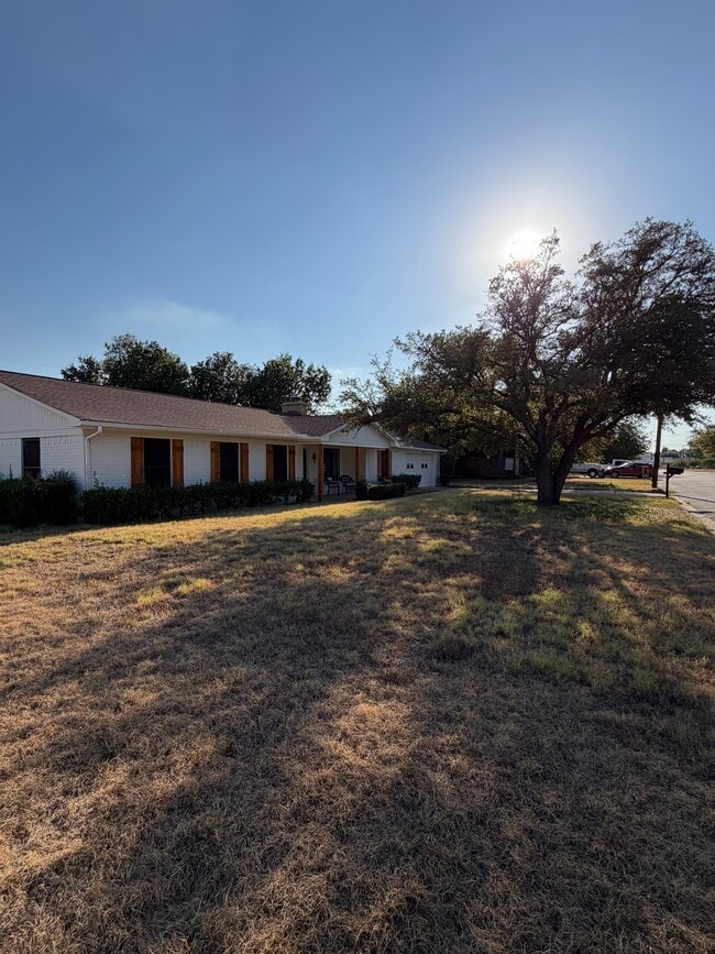 319 Allen Dr