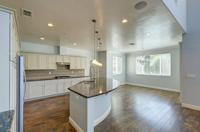 Photo - 1148 Cordova Ave