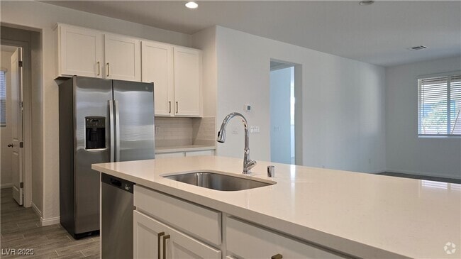 Building Photo - 9922 Angel Valley Dr Rental