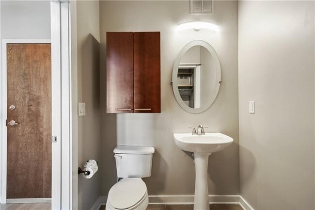 Photo - 232 19th St NW Unit 7317