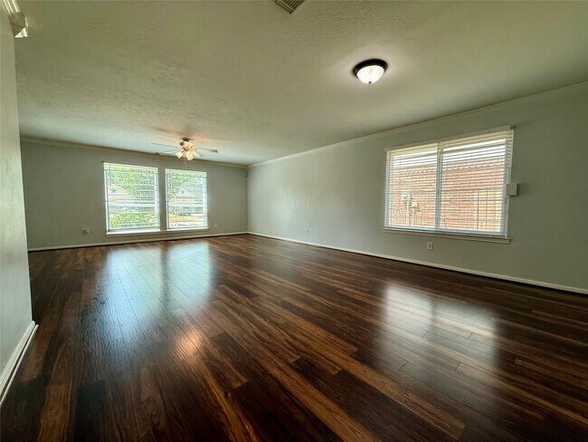 Photo - 6931 Echo Pines Dr