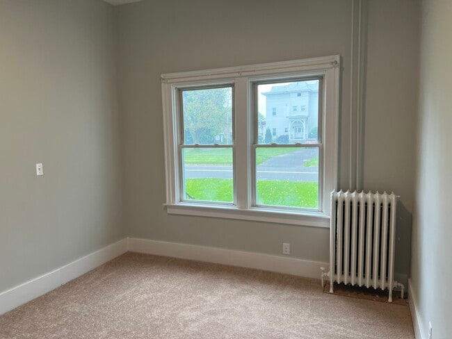 151 Main St Unit 2