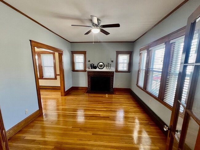 Photo - 616 Adams St