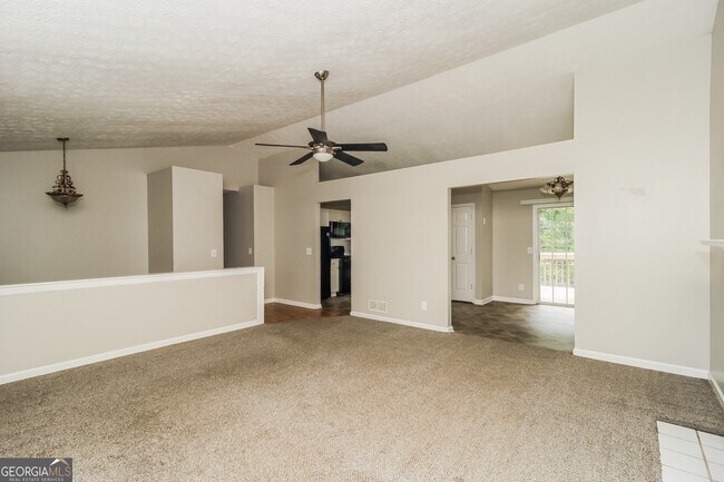 Photo - 124 Emerald Pines Dr