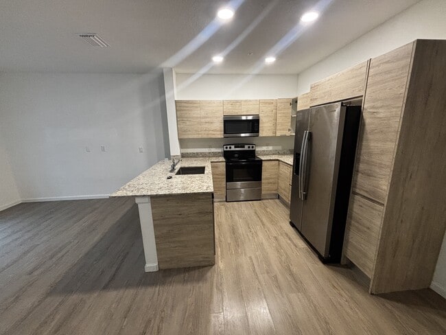 Photo - 1209 Southstation Pl