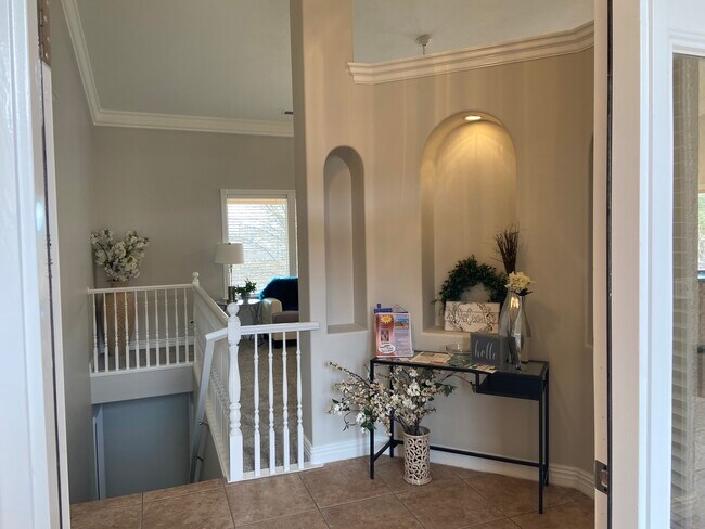 Front entry - 163 N Stone Mountain Dr