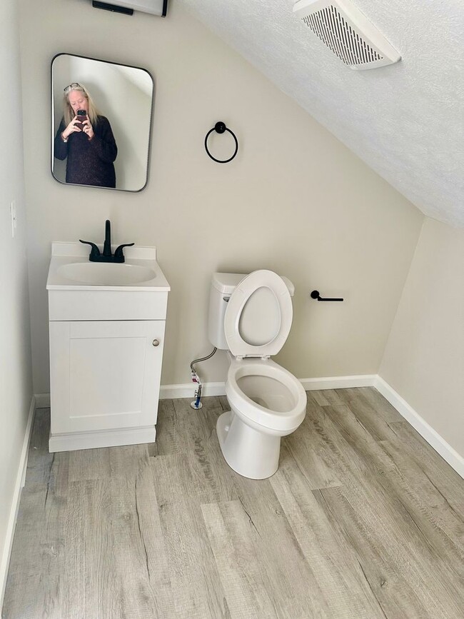 Photo - Charming Completely Remodeled Home!