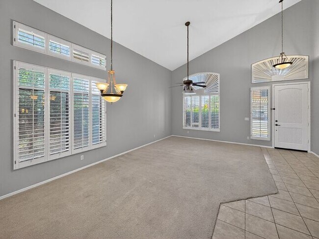 Photo - Charming 4 Bedrooms/ 3.5 Bath Home in Desirable Fox Crossing!!