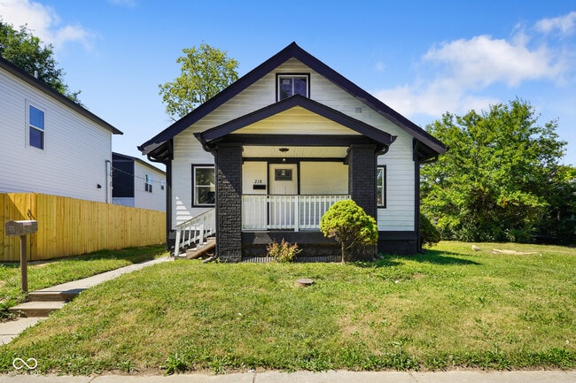 Building Photo - 218 S Walcott St